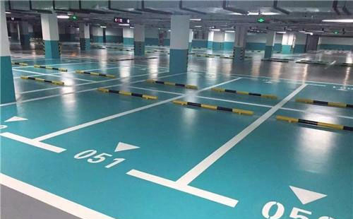 吉木乃吉木乃环氧地坪中涂：构筑坚固地面的关键环节